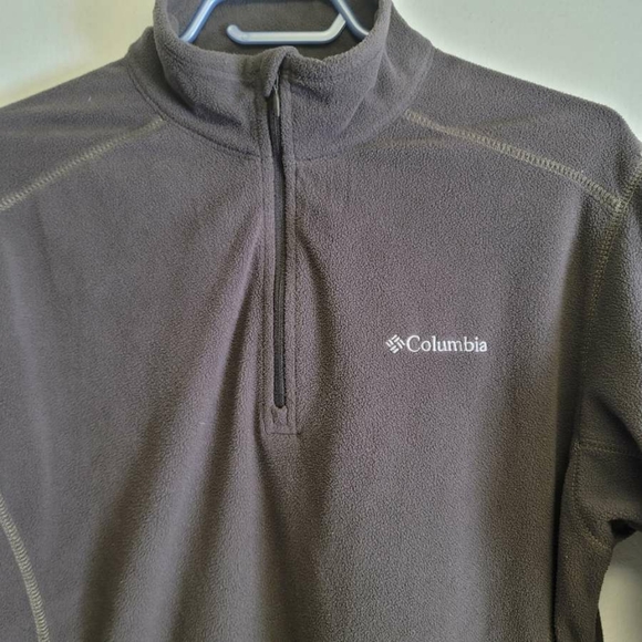 Columbia Sweater - Picture 3 of 3